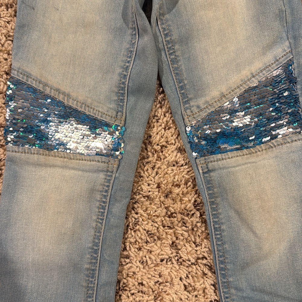 Girls size 7 bundle of two jeans - Picture 5 of 7